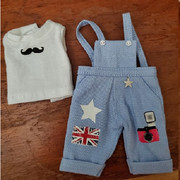 mustache-tee