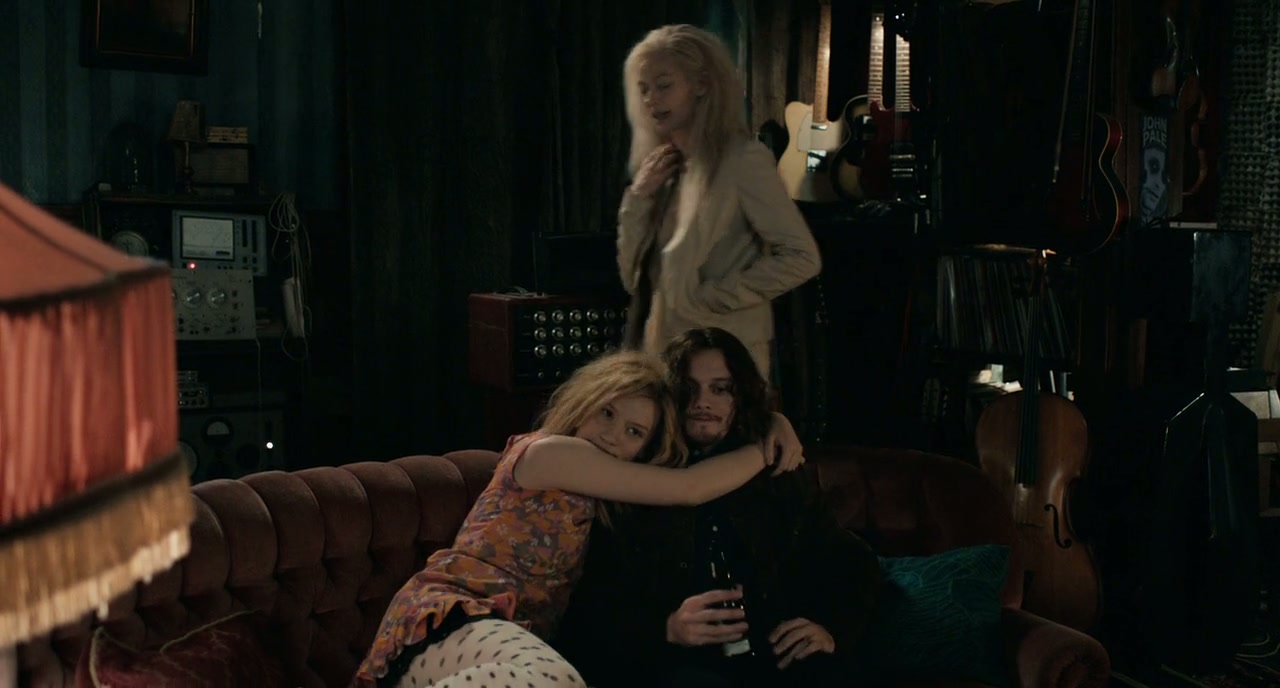 Only Lovers Left Alive Screenshot