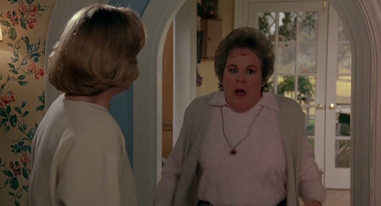 Serial Mom Screenshot