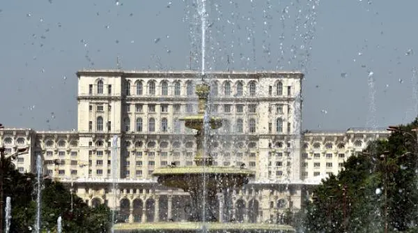 Canicula lovește vestul țării: Cod galben în șase județe. Cum se anunță vremea în București