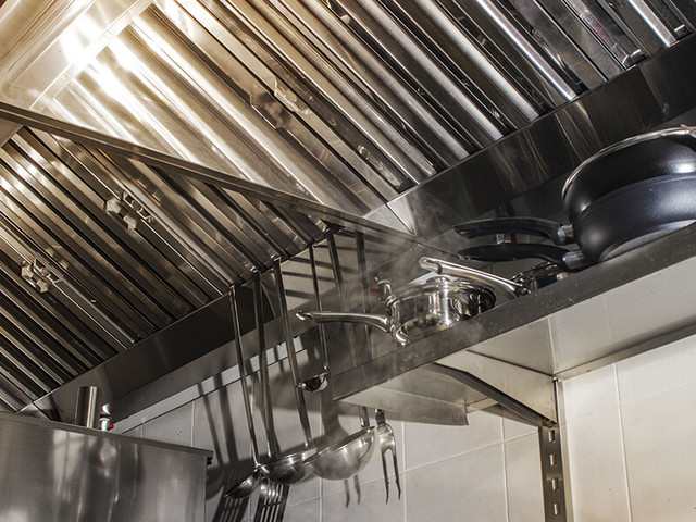 clean commercial kitchen after hood cleaning Louisville Kentucky restaurant