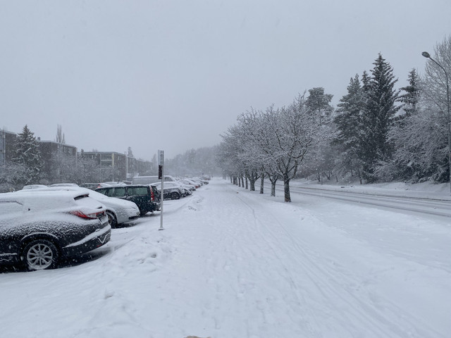 1-D3-BE03-B-2115-40-A7-BA7-C-047679-D987