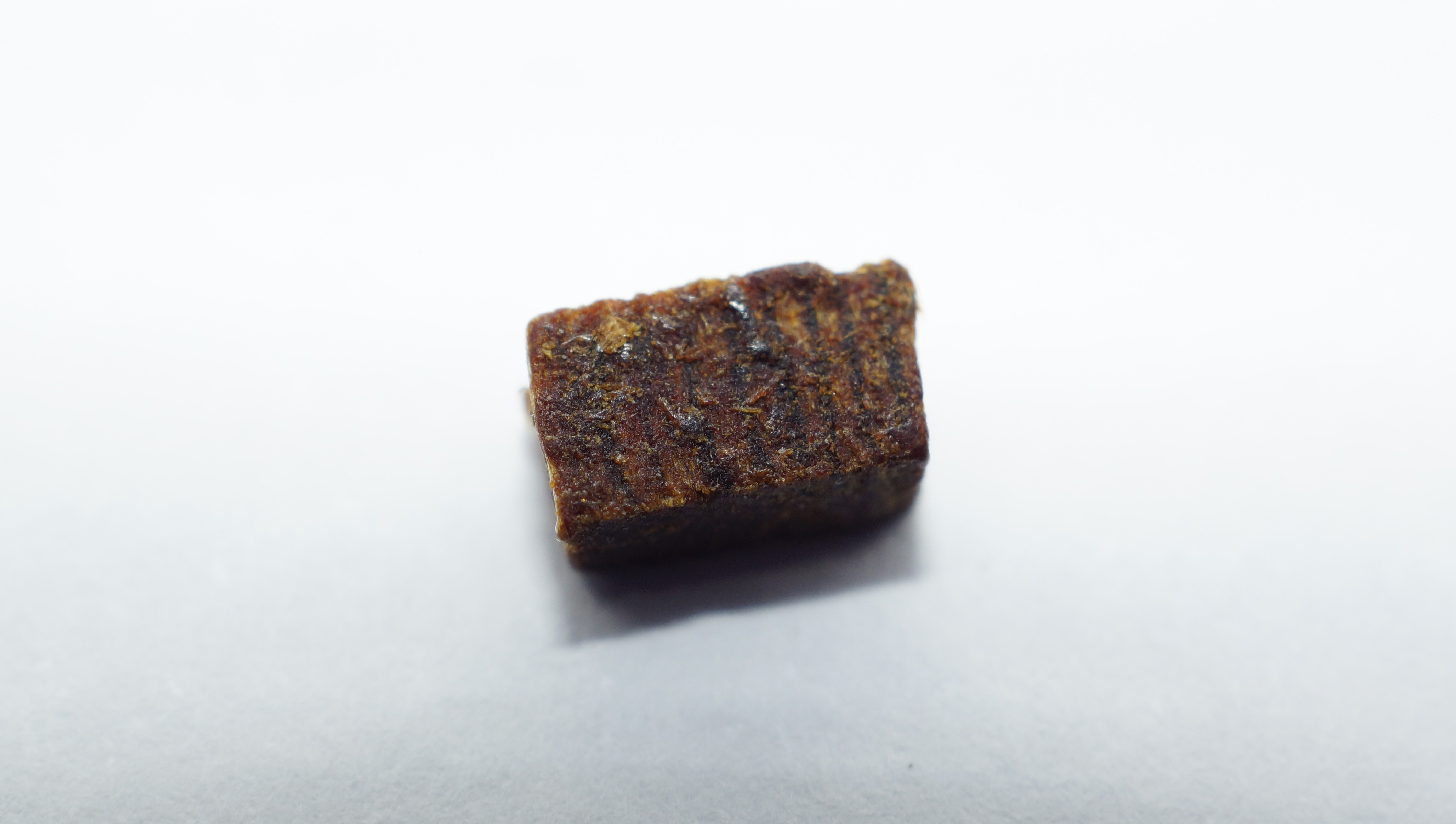 [Ouddict.com] Oud Wood