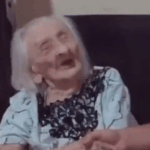 7-AXt-Rev-Imgur.gif