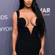 Kim-K-23