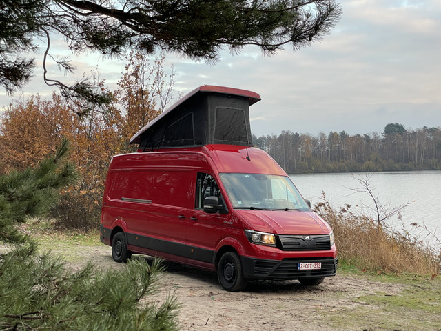 TGE-solid-Vans-hefdak1