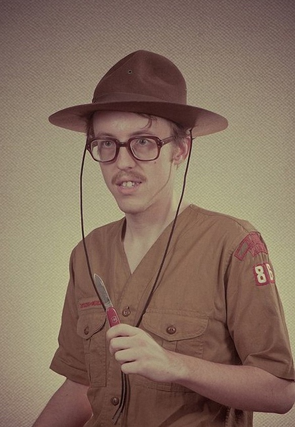 https://i.ibb.co/2ttgv2q/Scout-11.jpg