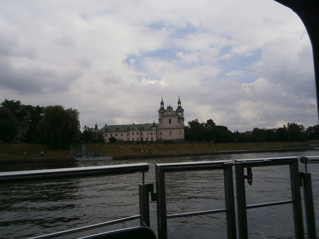 OLYMPUS-DIGITAL-CAMERA.jpg