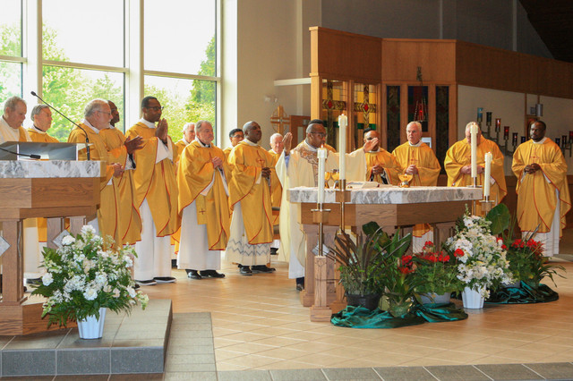 Fr-Ignatius25th-047