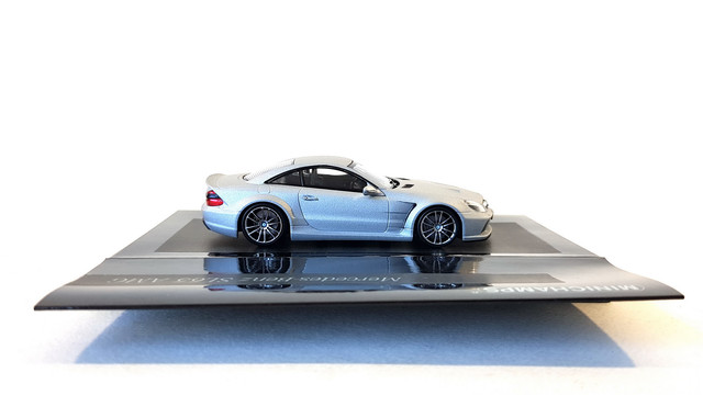 SL65-BL906-resize