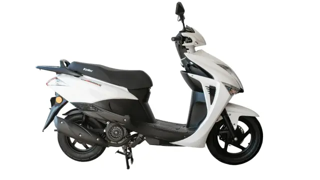 Moto Keller Sygnus 150 Blanco de perfil
