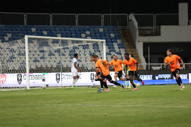 469A4538