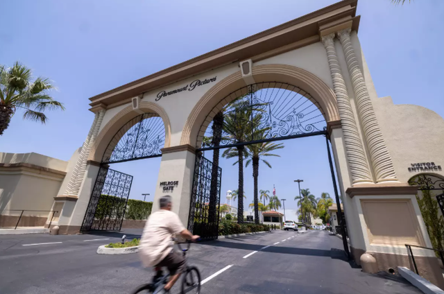paramount gate22.png