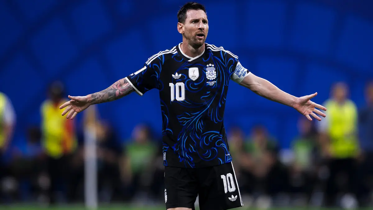 Argentina vs Spain: Experts Debate Who Will Lift the 2026 World Cup