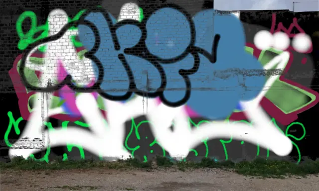 Graffiti artwork by Tkiz