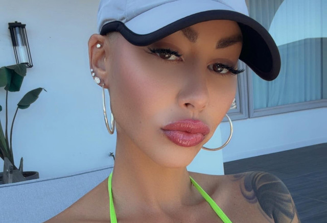 Amber Rose Wallpapers Insta Fit Bio (2).jpg