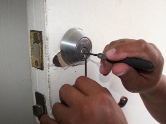 locksmith in Roswell