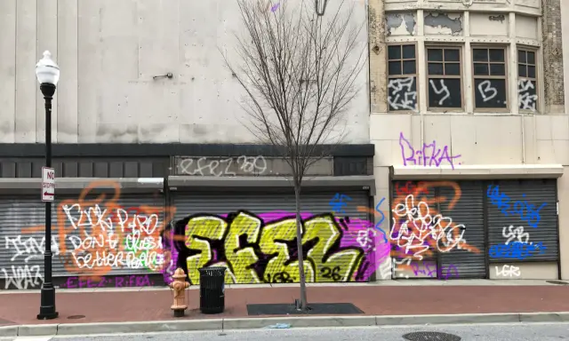 Graffiti artwork by Rickertos