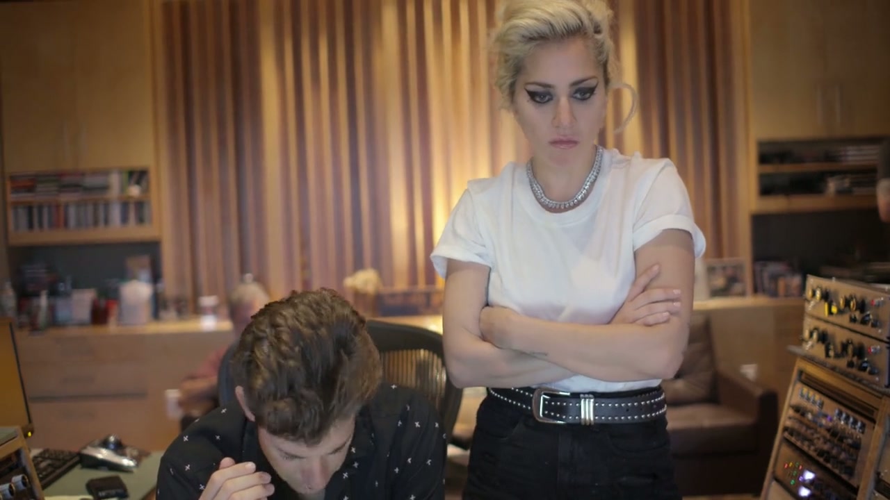 Gaga: Five Foot Two Screenshot