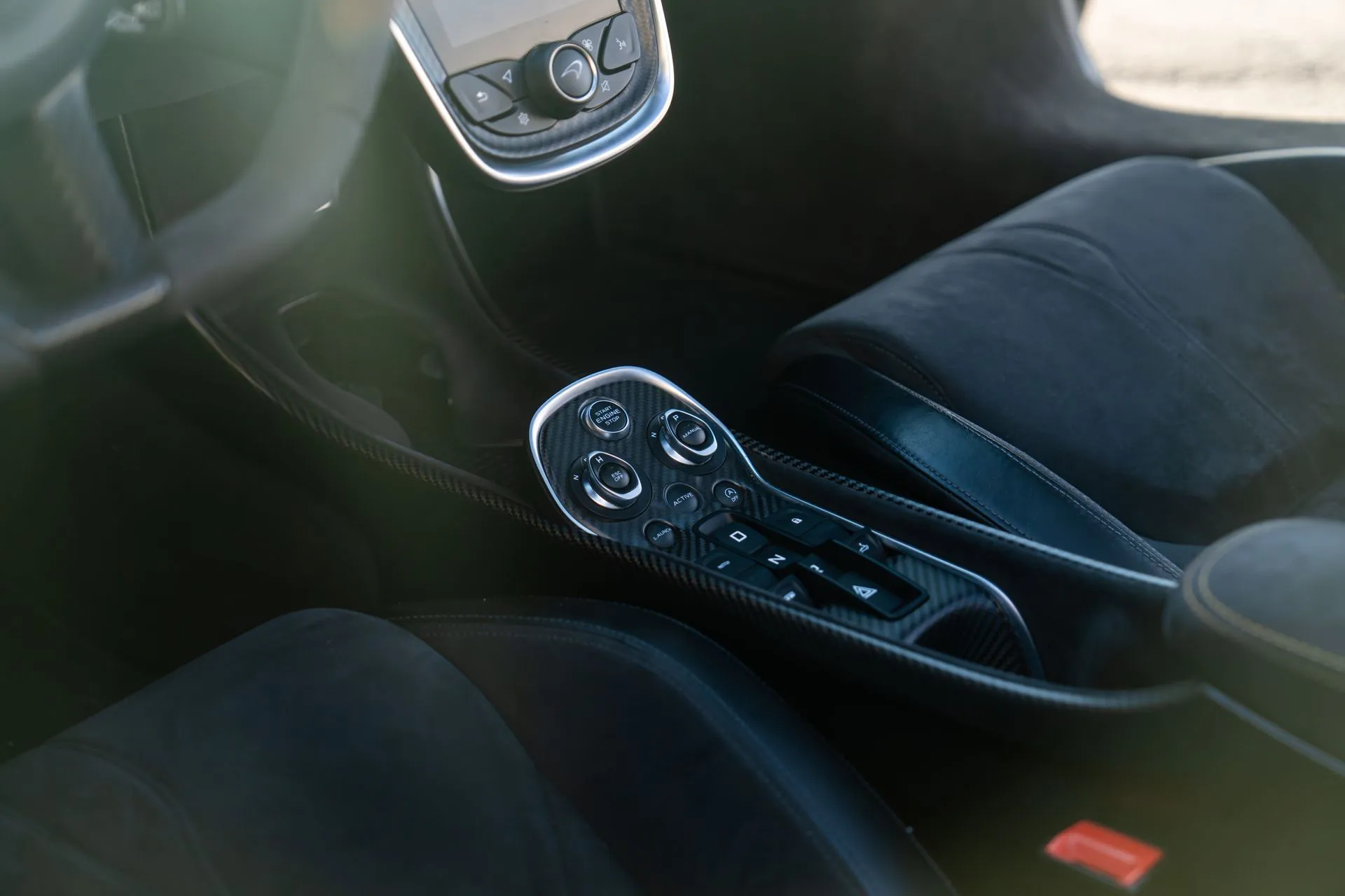 McLaren 600LT Spider photo 8