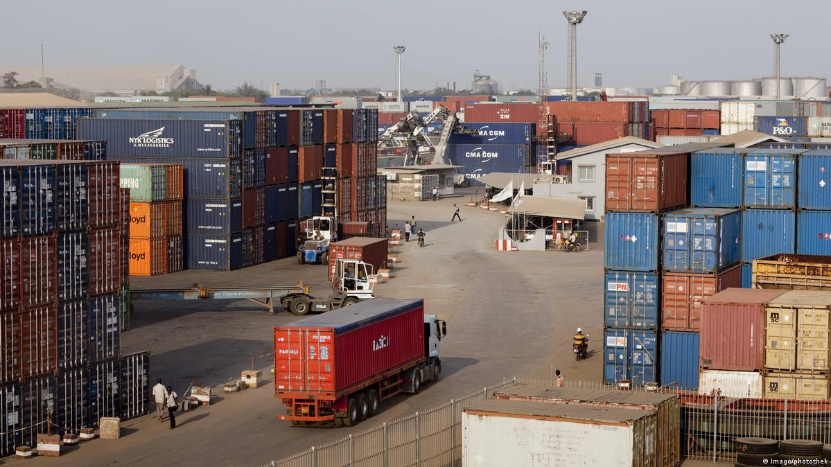 Illustration - « Scale or fail » à Kigali : dix ans après la ZLECAf, le commerce intra-africain est toujours à 15 %, qu'est-ce qui bloque vraiment ?
