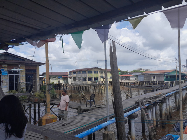 Brunei Adventure 64
