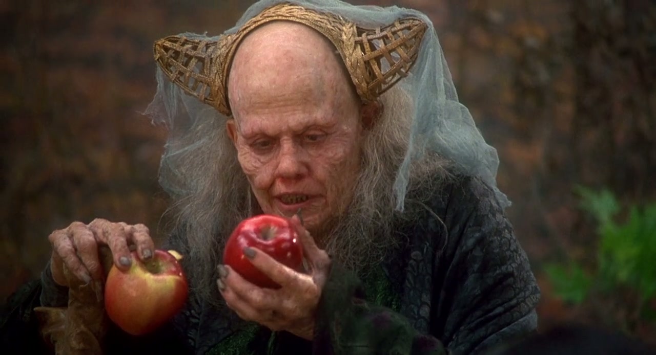 Snow White: A Tale of Terror Screenshot