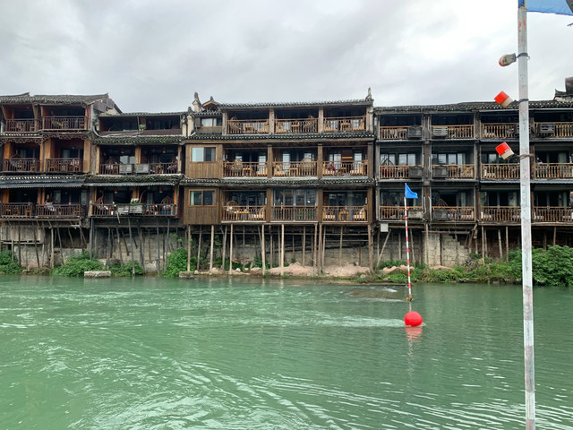 Украденное солнце. Universal Beijing Resort, Гуйлинь, Фужун, Чжанцзяцзе, Фэнхуан, Яншо. 8-17 апреля 2026. Украденное солнце. Universal Beijing Resort, Гуйлинь, Фужун, Чжанцзяцзе, Фэнхуан, Яншо. 8-17 апреля 2026.