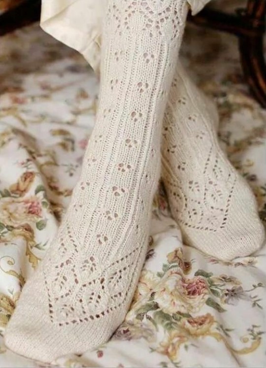 tumblr-3bc6ffcaf160468759a443a82e01b798-354c2563-540