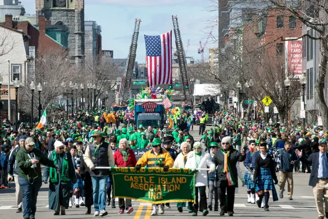 https://i.ibb.co/3RyW9pq/Southie-Parade021-1.webp https://i.ibb.co/3RyW9pq/Southie-Parade021-1.webp