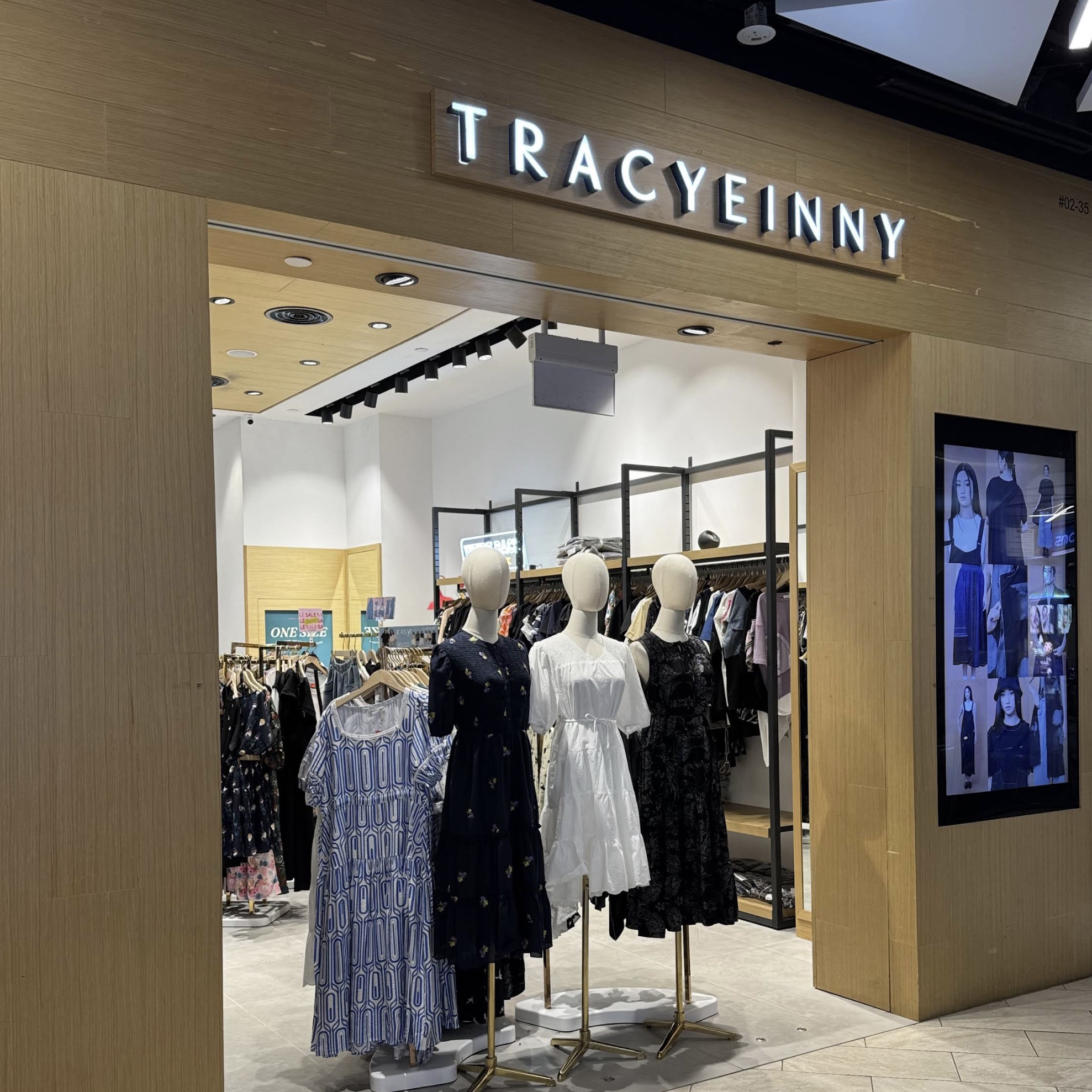 Tracyeinny storefront at PLQ Mall