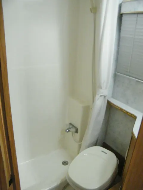 s l1600 (7).webp