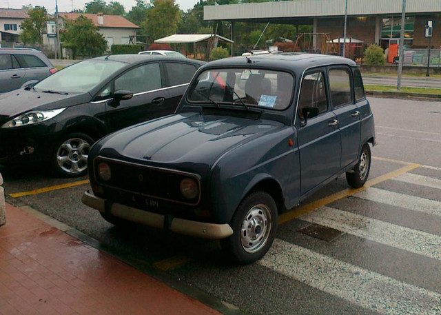 i.ibb.co/3YzbJCkt/r4roma2.jpg