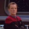 tomparisvoyagerstartrek.jpg