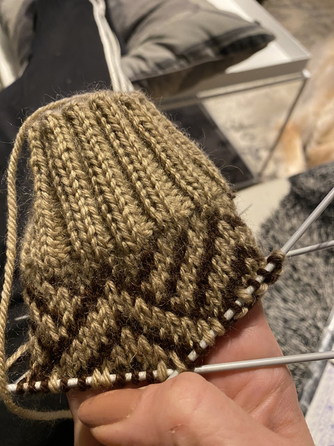 6-B59-DFC3-EE88-494-D-BD2-F-01-EBDC538-B