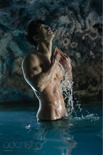 adonis2 1 20.jpg