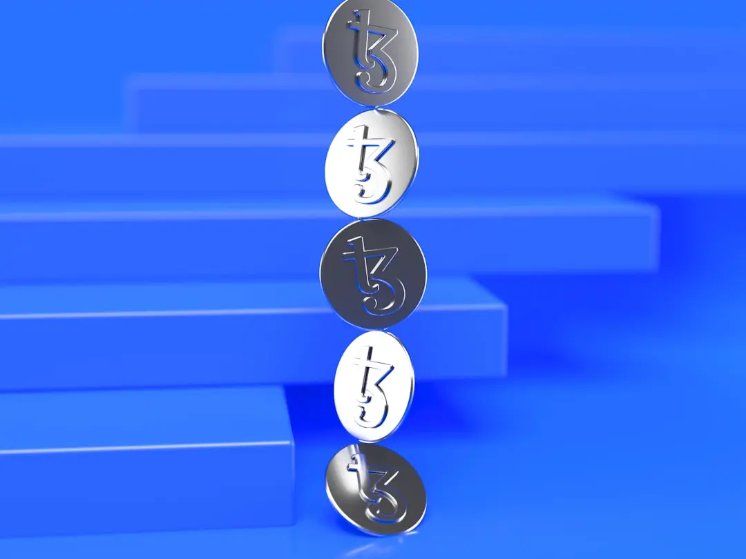 HYPE Token Surges 5% Amid Market Sell-Off