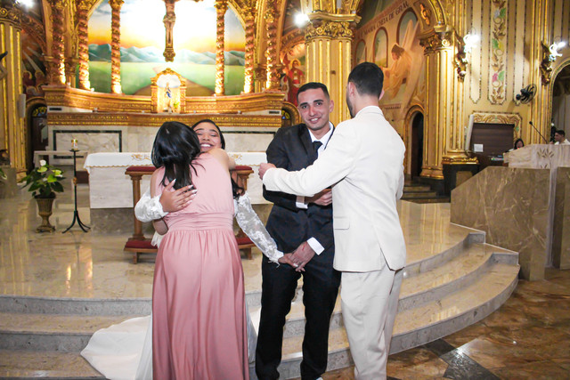 (201)