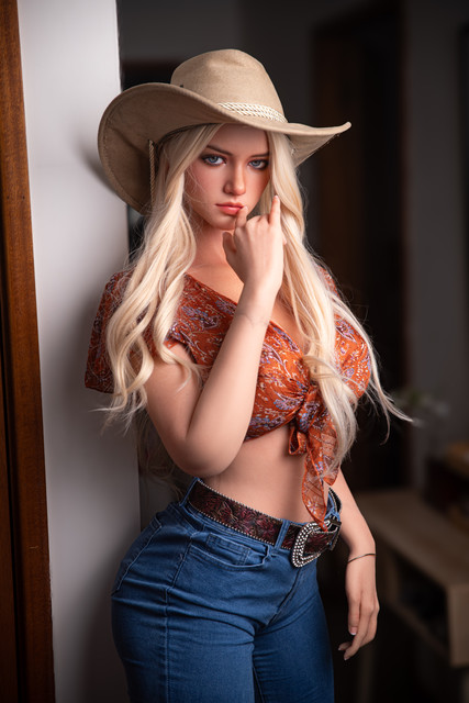 Polly 48