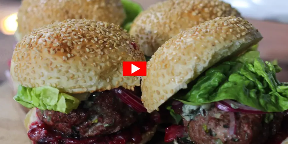 Wildburger met veenbessencompote - Wildpakket kopen bij de boer - www.vleeskopenbijdeboer.nl