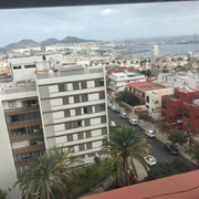  Se alquila unidad privada dentro de un apartamento compartido en Las Palmas