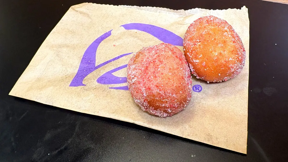 Taco Bell rolls out Strawberry‑Coated Cinnabon Delights