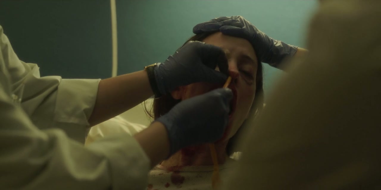 The Girl in the Mirror Screenshot