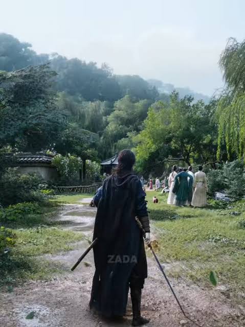 https://i.ibb.co/3ytfF89d/wwm1.jpg