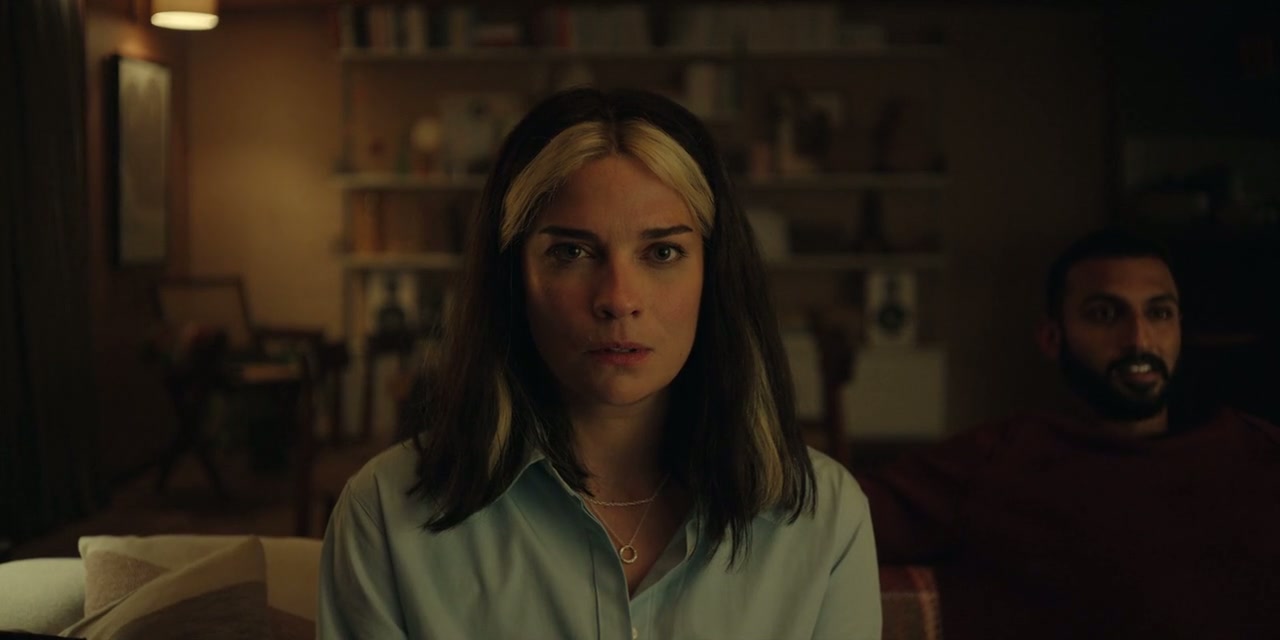 Black Mirror Screenshot