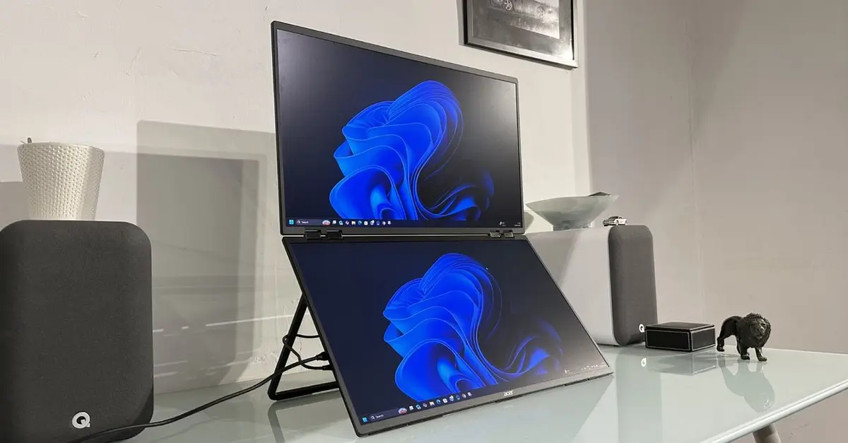 Acer's Portable Monitor Defies Expectations