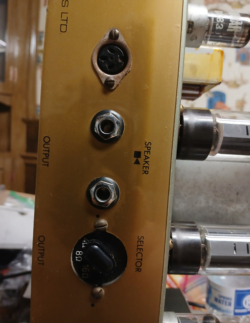 Panel-middle-rear