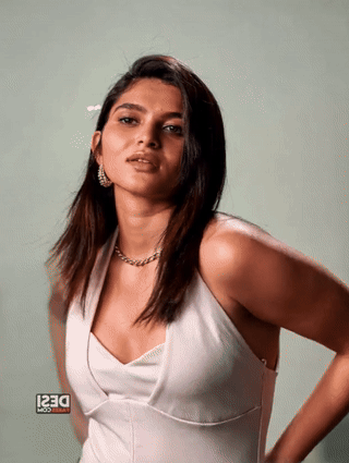 254a55a8e90a.gif