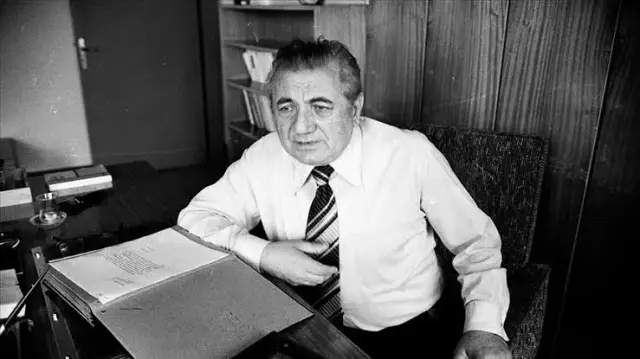 Cahit Külebi