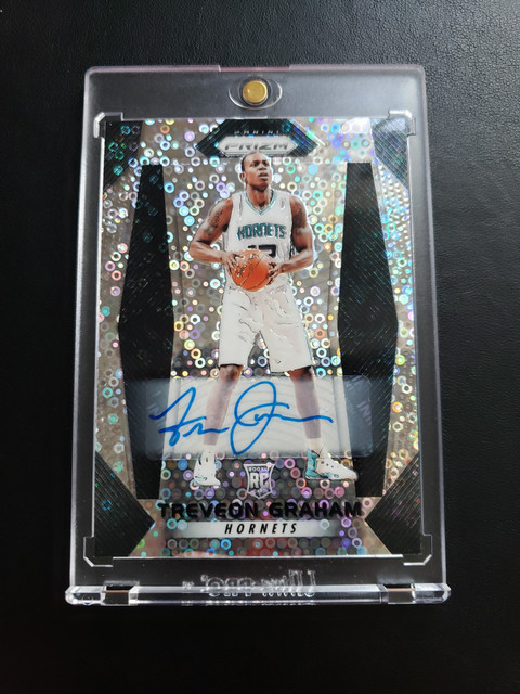 Treveon-Graham-Prizm-Auto.jpg